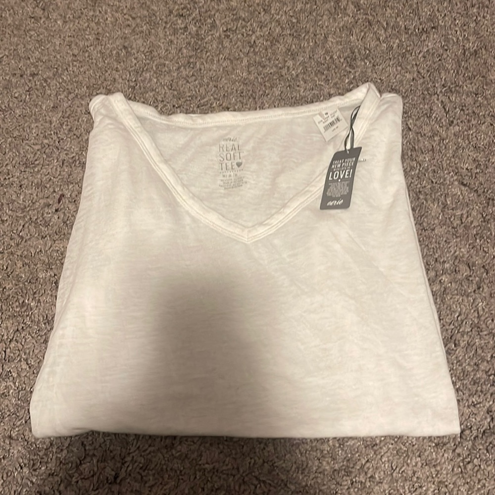 Aerie V Neck